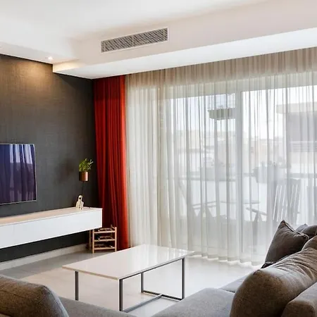 Ngh12 - Lovely And Spacious 2 Bedroom Apartment Naxxar