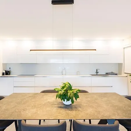 Ngh12 - Lovely And Spacious 2 Bedroom * Naxxar