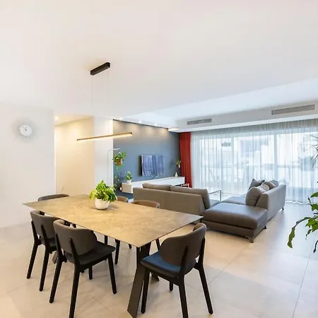 Apartment Ngh12 - Lovely And Spacious 2 Bedroom Naxxar